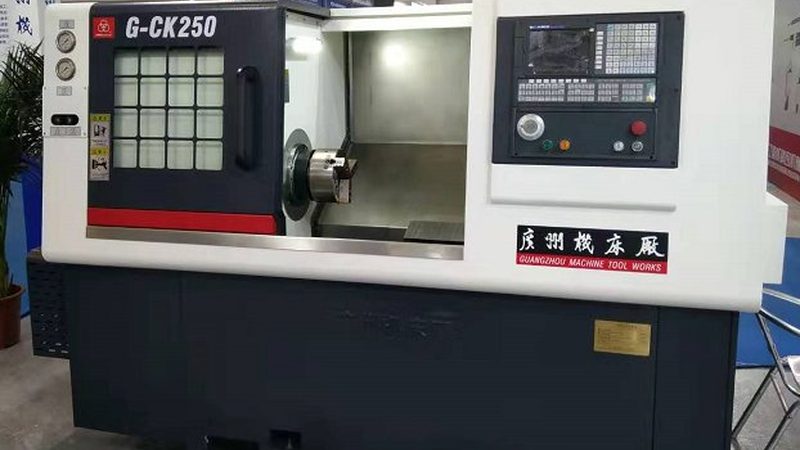 关键指标：精度与稳定性
